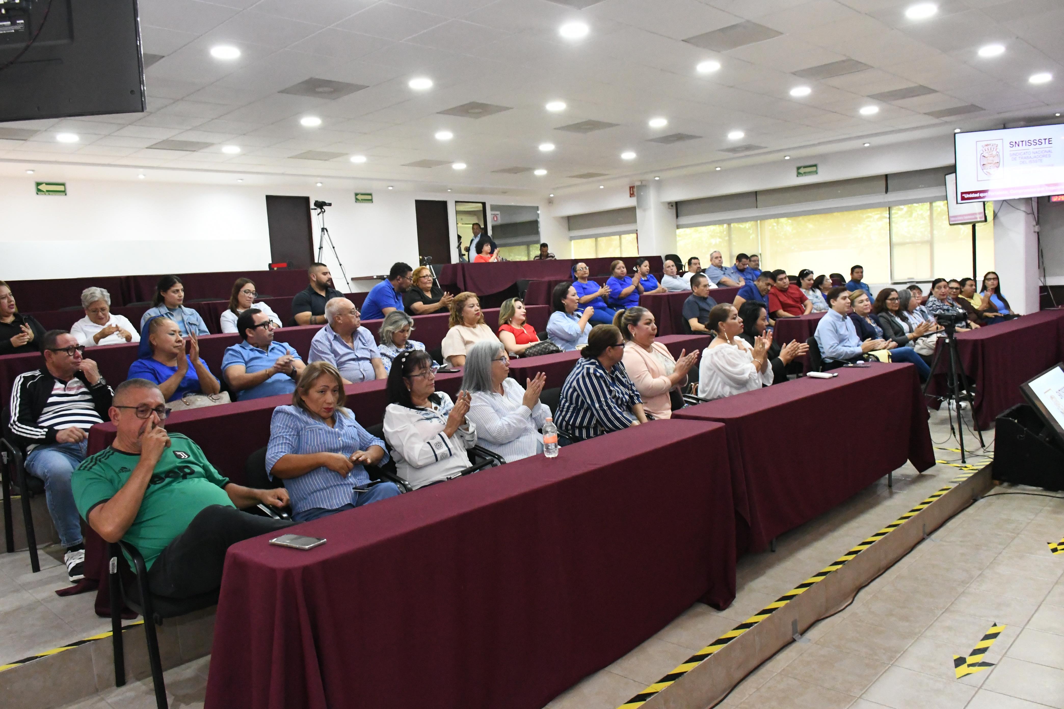 Visita compañeros de Tamaulipas, Sección XXXVII
